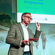 Gregor Schnittker moderierte das Diskussionspanel "Handwerk und Industrie als Ermöglicher der Antriebs- und Energiewende" auf der polisMOBILITY 2024.
