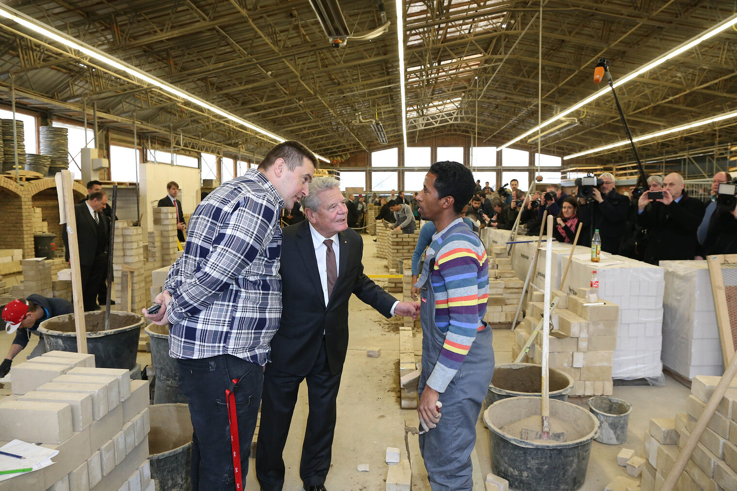 Bundespräsident Joachim Gauck besucht das Handwerk 55