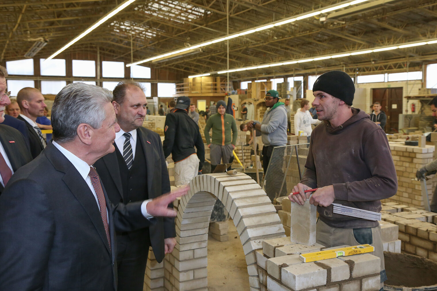 Bundespräsident Joachim Gauck besucht das Handwerk 63