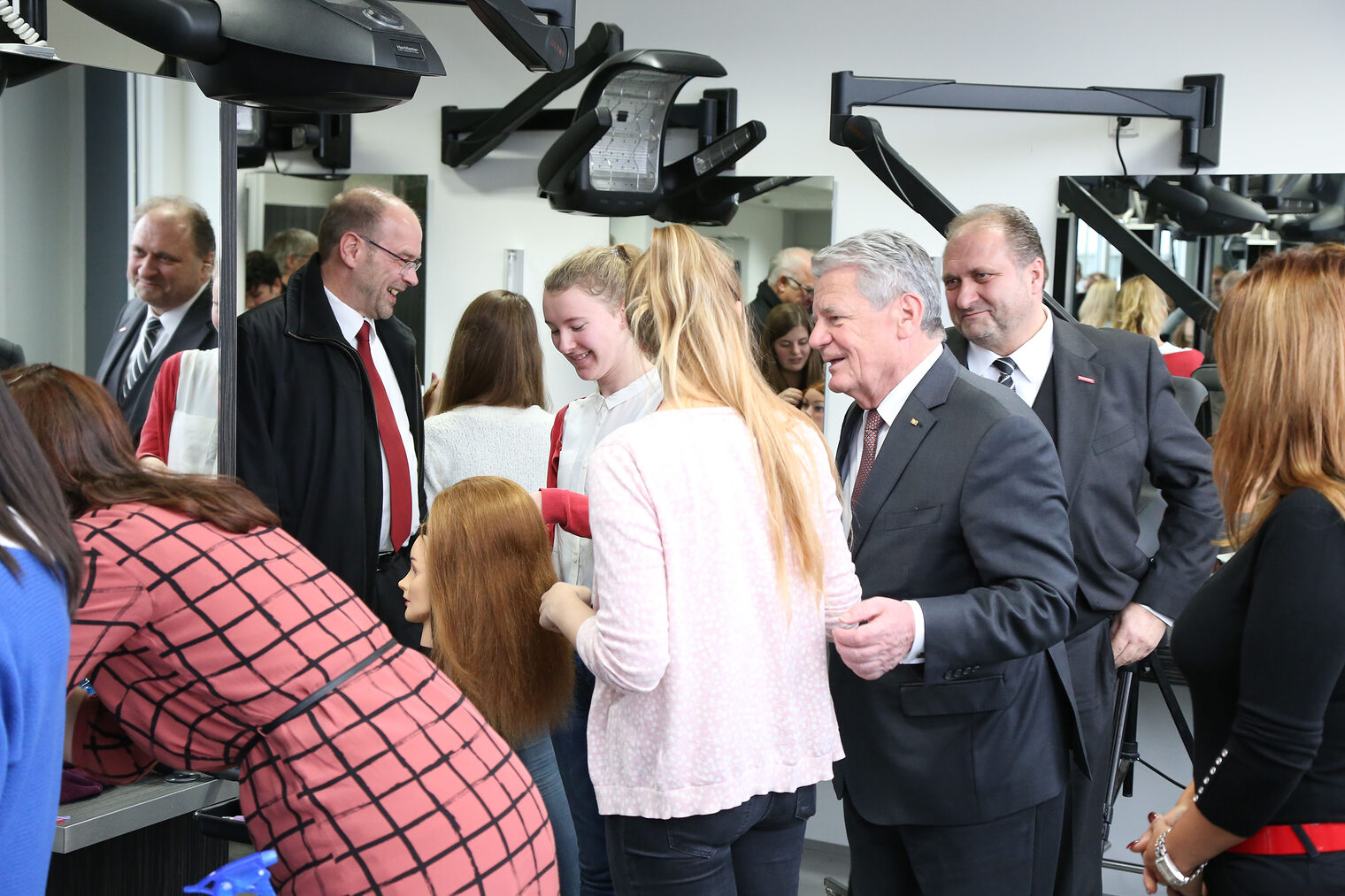 Bundespräsident Joachim Gauck besucht das Handwerk 68