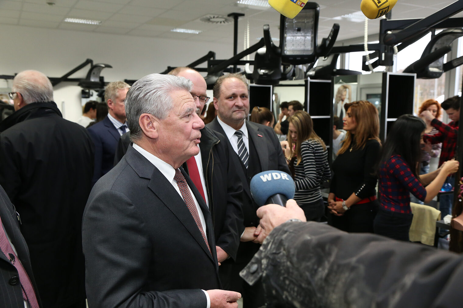 Bundespräsident Joachim Gauck besucht das Handwerk 75