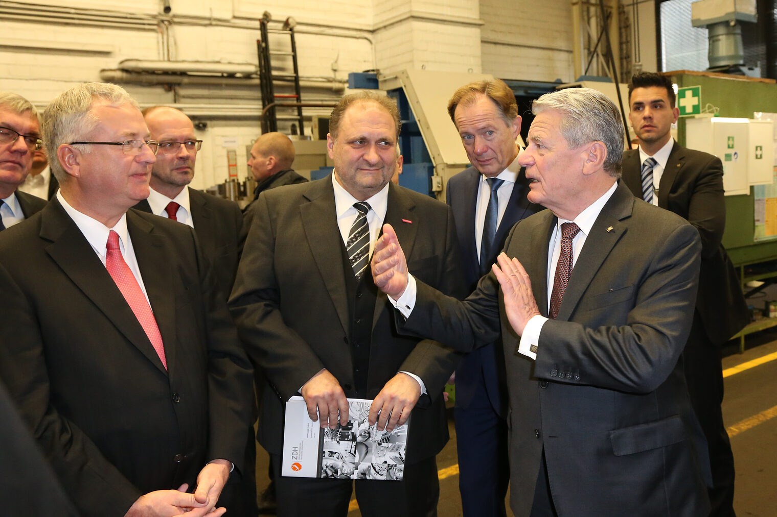 Bundespräsident Joachim Gauck besucht das Handwerk 107