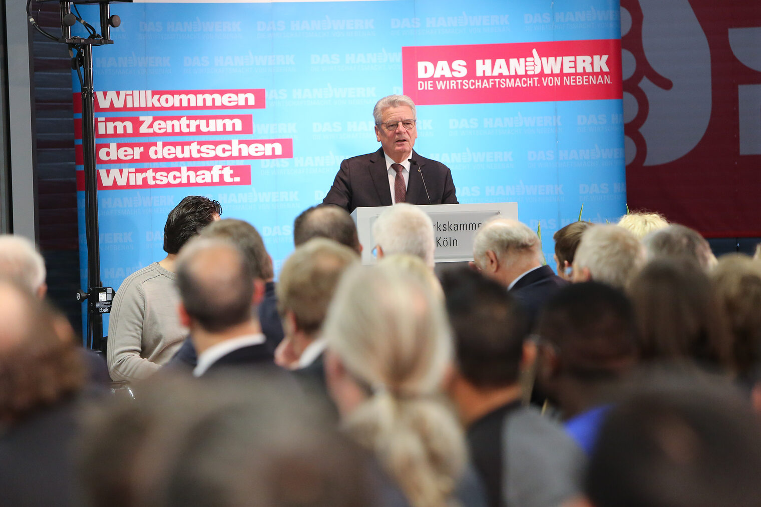 Bundespräsident Joachim Gauck besucht das Handwerk 109