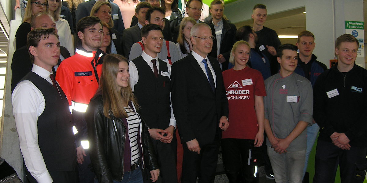 Gruppenfoto-Ausildungsbotschafter