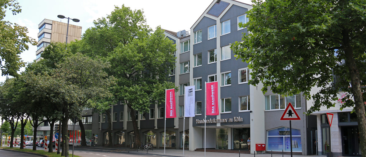 Das Hauptgebäude der Handwerkskammer zu Köln am Kölner Heumarkt Das Hauptgebäude der Handwerkskammer zu Köln am Kölner Heumarkt
