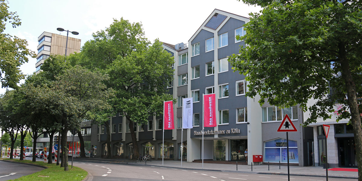 Das Hauptgebäude der Handwerkskammer zu Köln am Kölner Heumarkt Das Hauptgebäude der Handwerkskammer zu Köln am Kölner Heumarkt