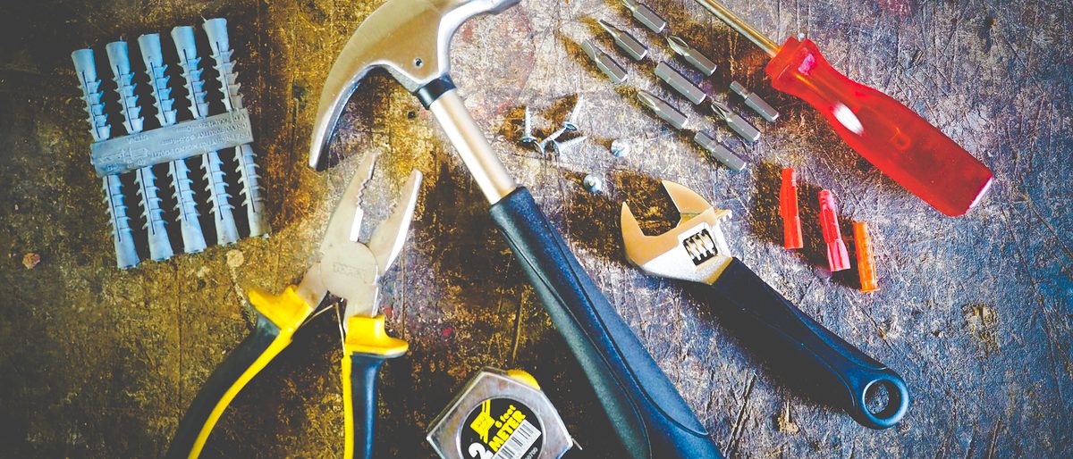 hammer-handwerkzeuge-massband-175039