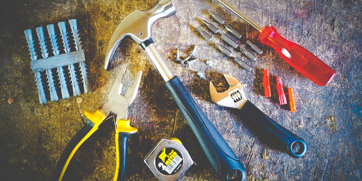 hammer-handwerkzeuge-massband-175039