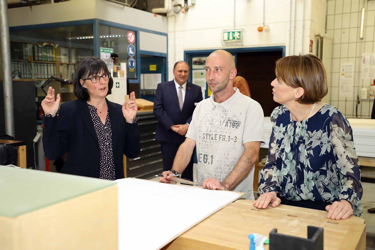 Elke Büdenbender besuchte das Bildungszentrum Butzweilerhof Elke Büdenbender besuchte das Bildungszentrum Butzweilerhof