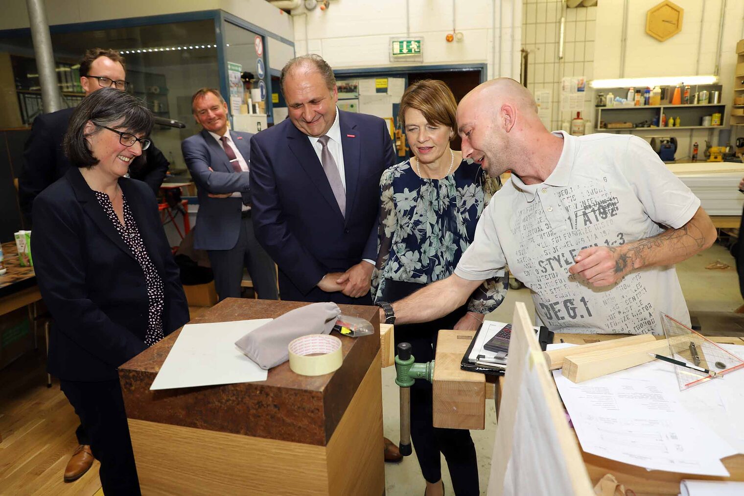 Elke Büdenbender besuchte das Bildungszentrum Butzweilerhof Elke Büdenbender besuchte das Bildungszentrum Butzweilerhof