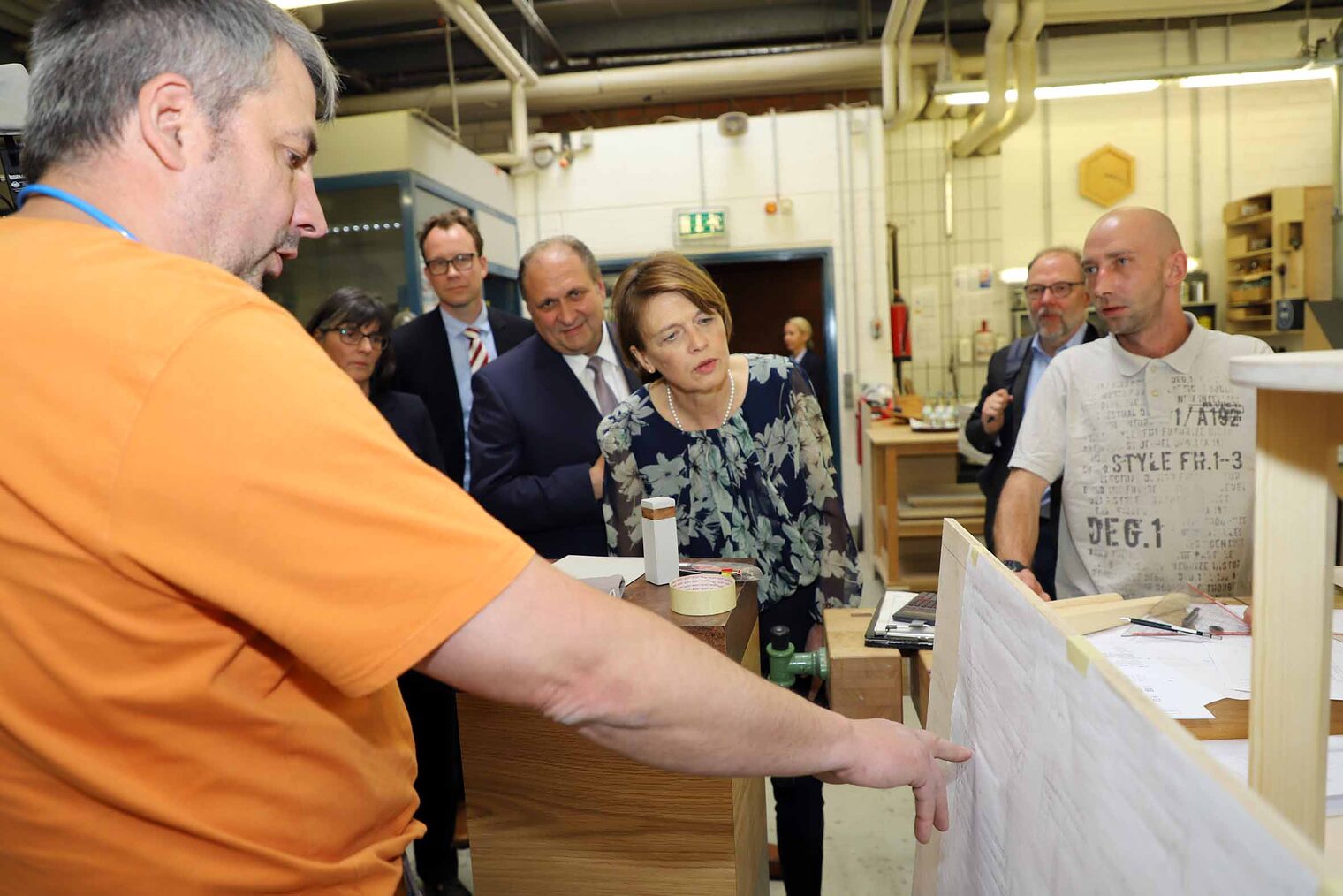 Elke Büdenbender besuchte das Bildungszentrum Butzweilerhof Elke Büdenbender besuchte das Bildungszentrum Butzweilerhof