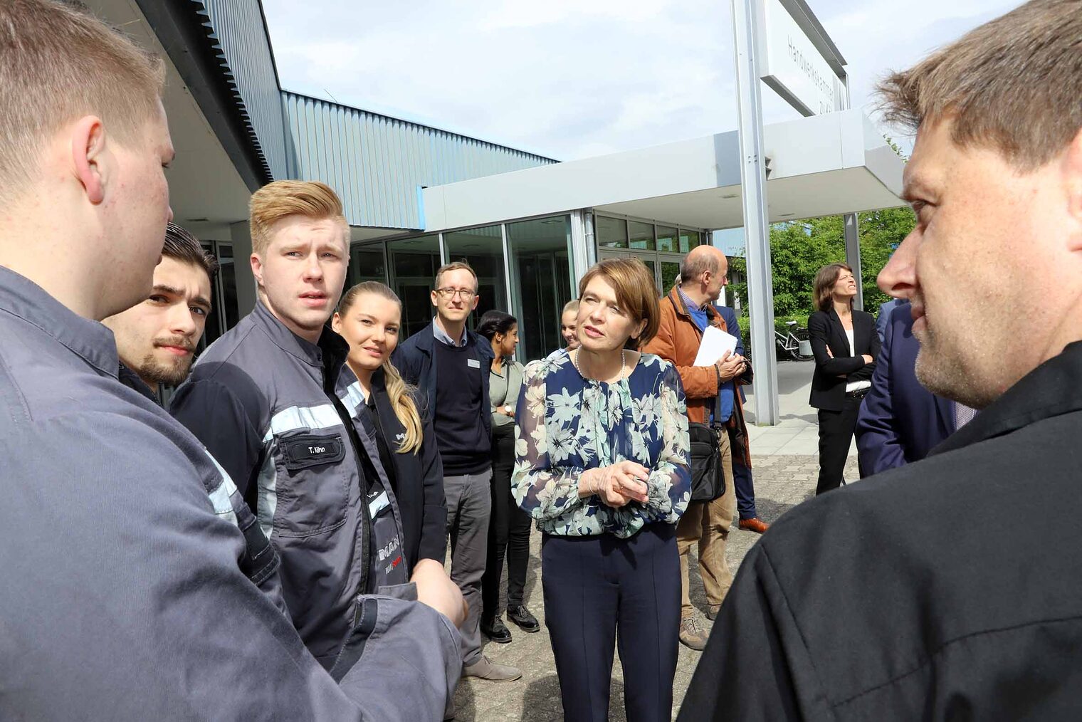 Elke Büdenbender besuchte das Bildungszentrum Butzweilerhof Elke Büdenbender besuchte das Bildungszentrum Butzweilerhof