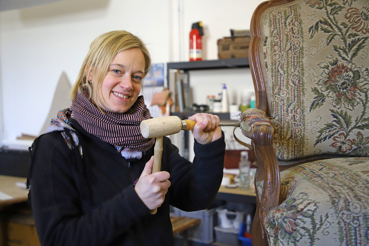 WERKStoff Raumausstattermeisterin Sarah Tiefenberg WERKStoff Raumausstattermeisterin Sarah Tiefenberg