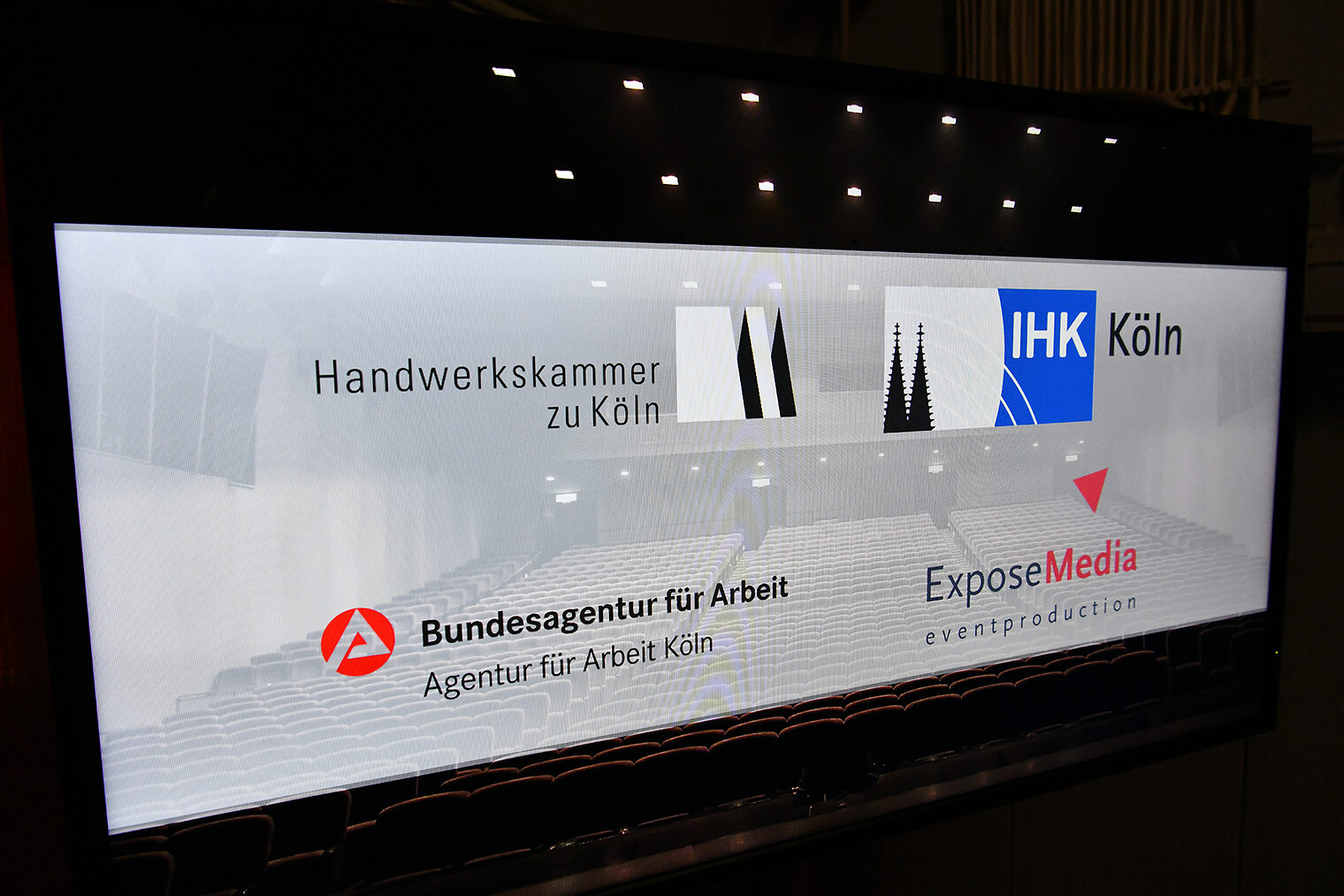 Ausbildungsbilanz 01 IHK Köln/Nickel