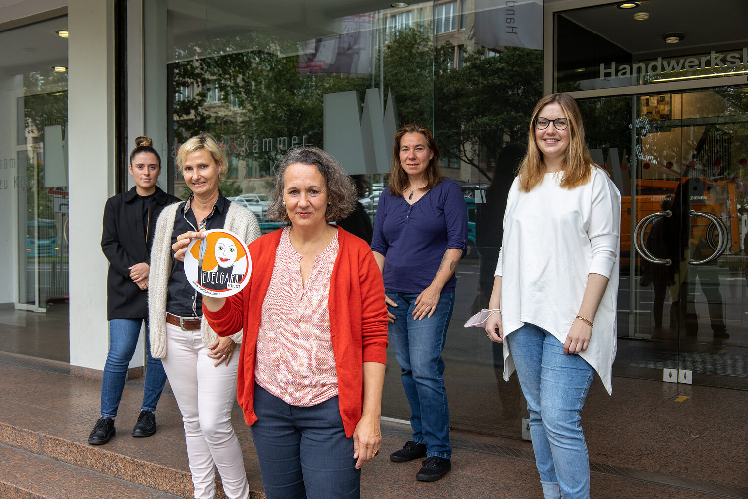 EDELGARD schützt 01