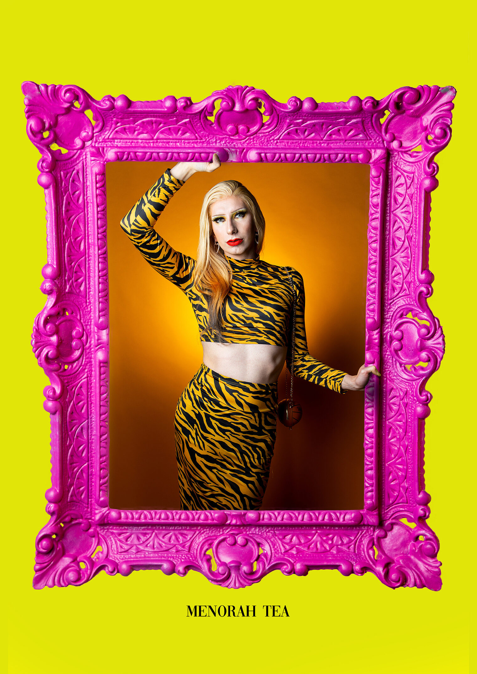 Framed Drag Queen | Gesellenprüfung 2021 | Berufskolleg Kartäuserwall Framed Drag Queen | Gesellenprüfung 2021 | Berufskolleg Kartäuserwall