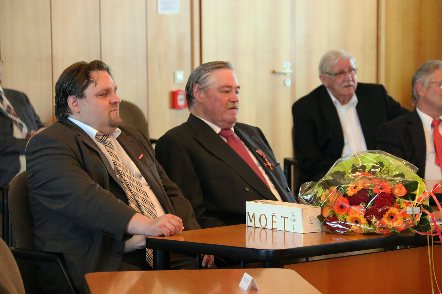 Vizepräsident Bernd Rose erhält Bundesverdienstkreuz 20