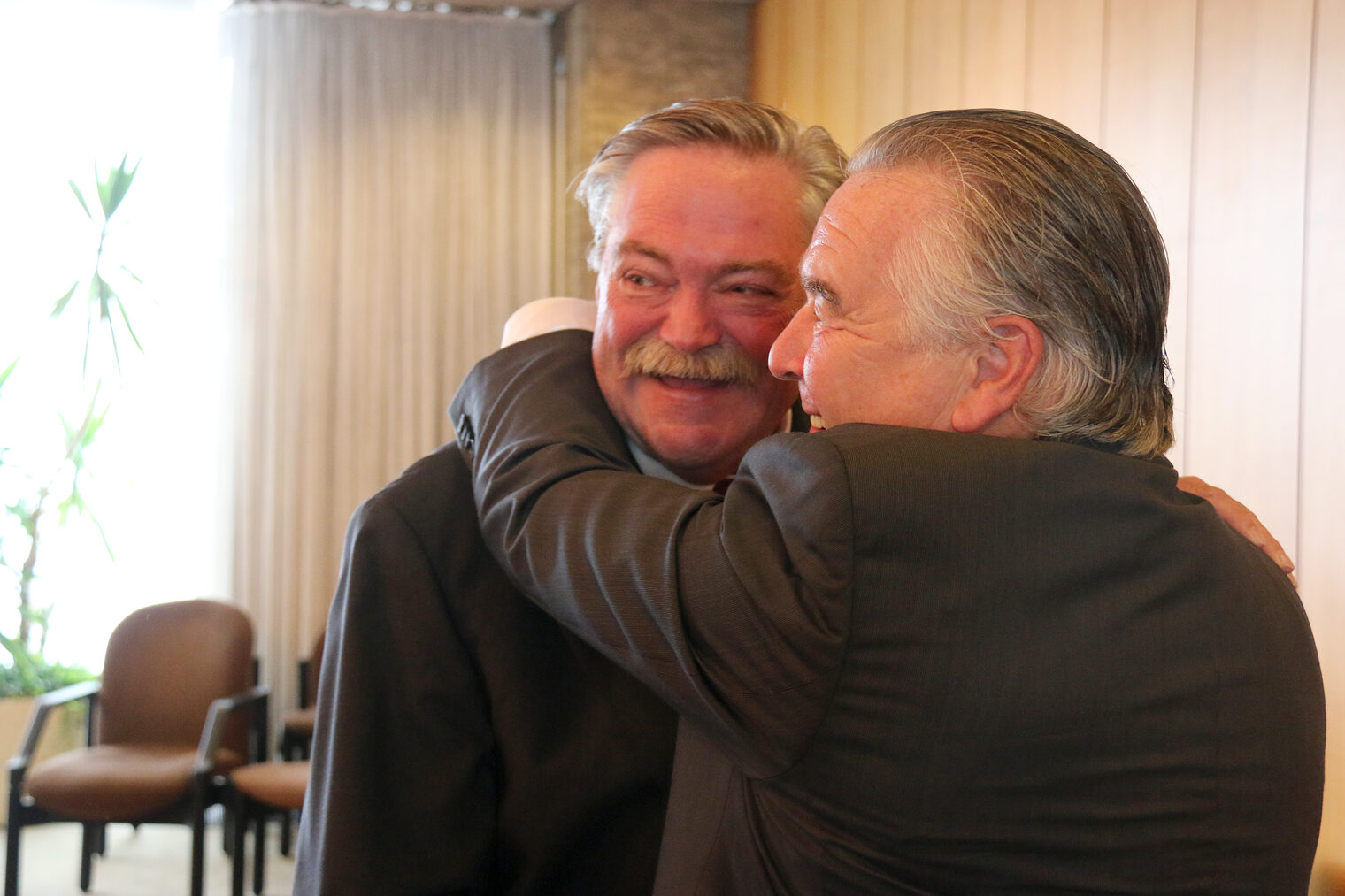 Vizepräsident Bernd Rose erhält Bundesverdienstkreuz 41